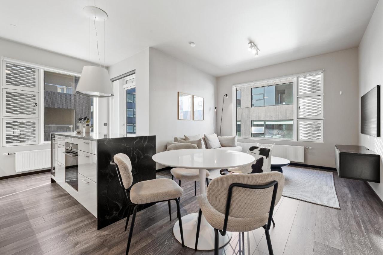 Cozy Lux 2Br & 2Ba City Center With Free Parking Reykjavik Exterior photo